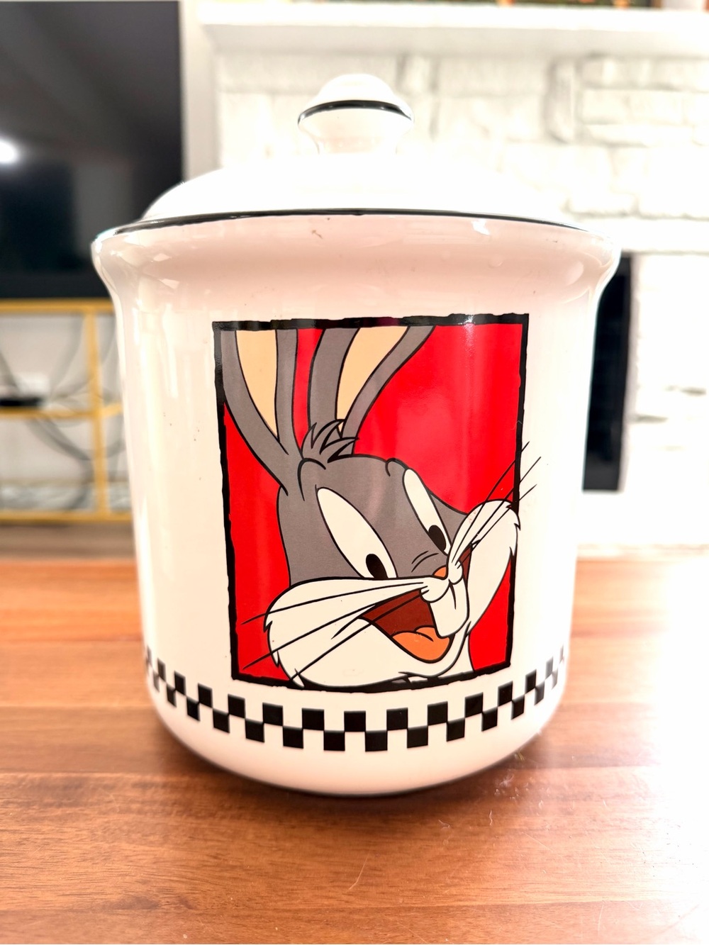 Vintage 1993 Warner Bros Bugs Bunny Ceramic Cookie Jar Canister